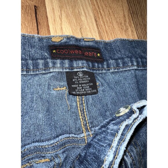 Vintage Wide-Leg Jeans | U-Shaped Seam | Retro Workwear Style | Size 11 - Picture 3 of 3